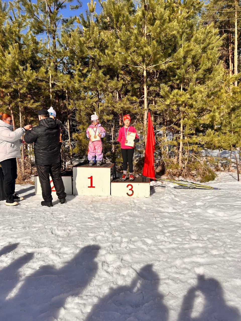 В городе Дятьково прошла открытая городская лыжная гонка памяти Мастера спорта А. Ахрамеева В городе Дятьково прошла открытая городская лыжная гонка памяти Мастера спорта А. Ахрамеева
