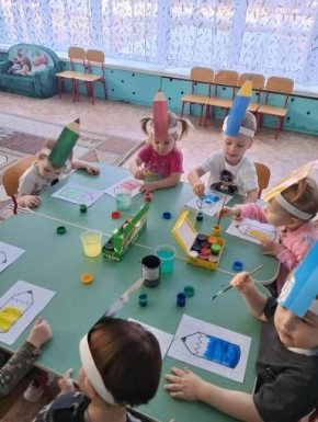 16 марта воспитанники первой младшей группы №1 (воспитатели Сазонова О.А., Лесовская И.И,, младший воспитатель Радченко И.И.) и второй младшей группы №1 (воспитатели Зуборева Е.В., Шаповалова Е.Л., младший воспитатель...