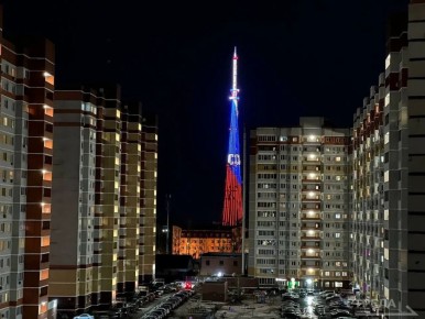 �������, 18 �����, � ������� �� ��������� ���� ��������� ����ֻ �������� ����������� ��������� � ����� ��������� ������������� ����� � ����������� � �������