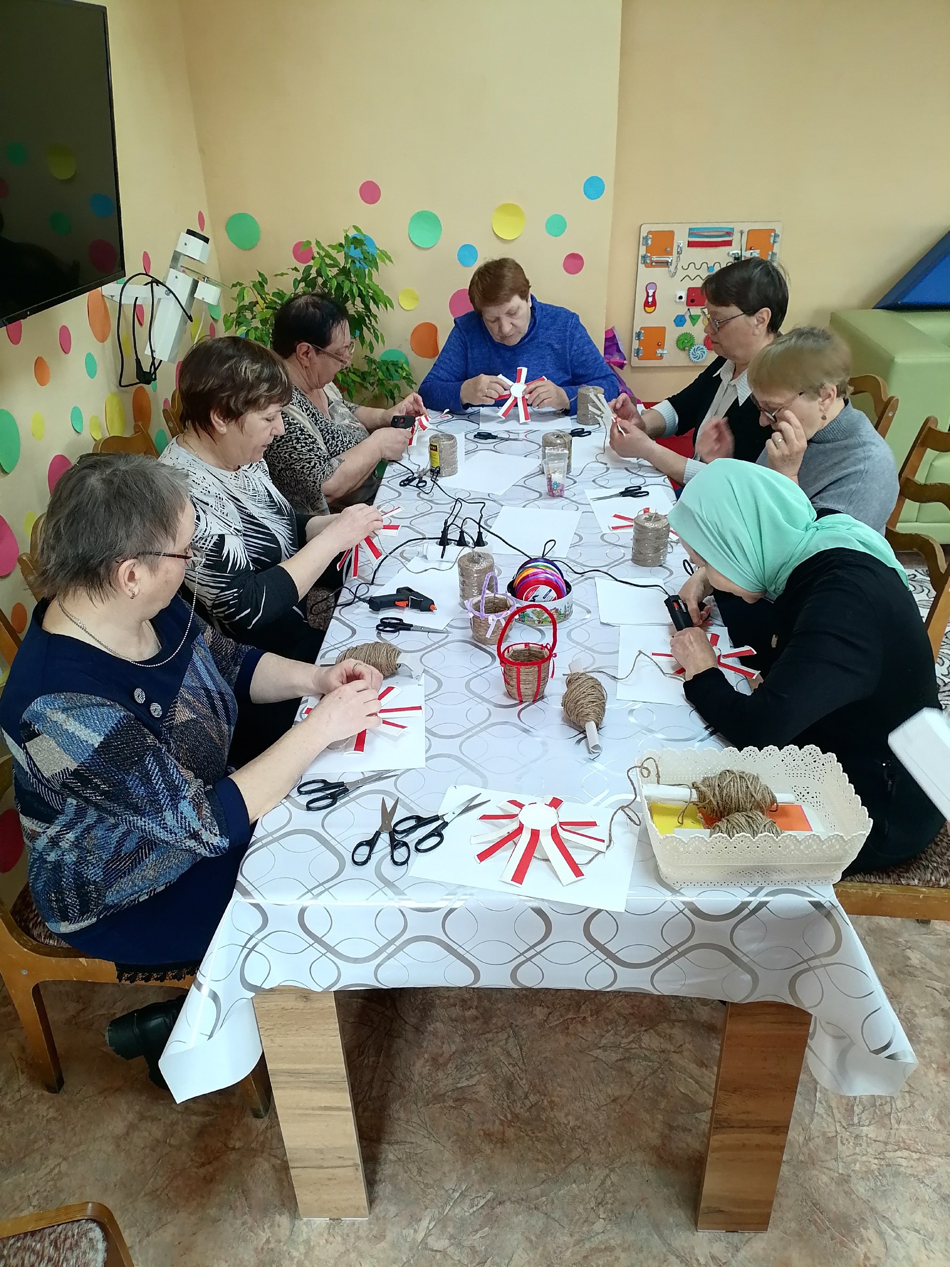 Мастер-класс «Корзинка из шпагата» Мастер-класс «Корзинка из шпагата»