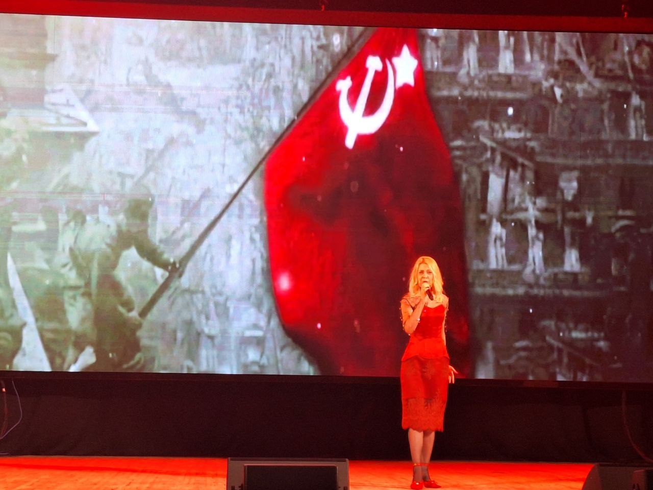 Инна Мухина: В Брянске проведен Благотворительный концерт «СВОё сердце», который посвящен поддержке участников СВО Инна Мухина: В Брянске проведен Благотворительный концерт «СВОё сердце», который посвящен поддержке участников СВО