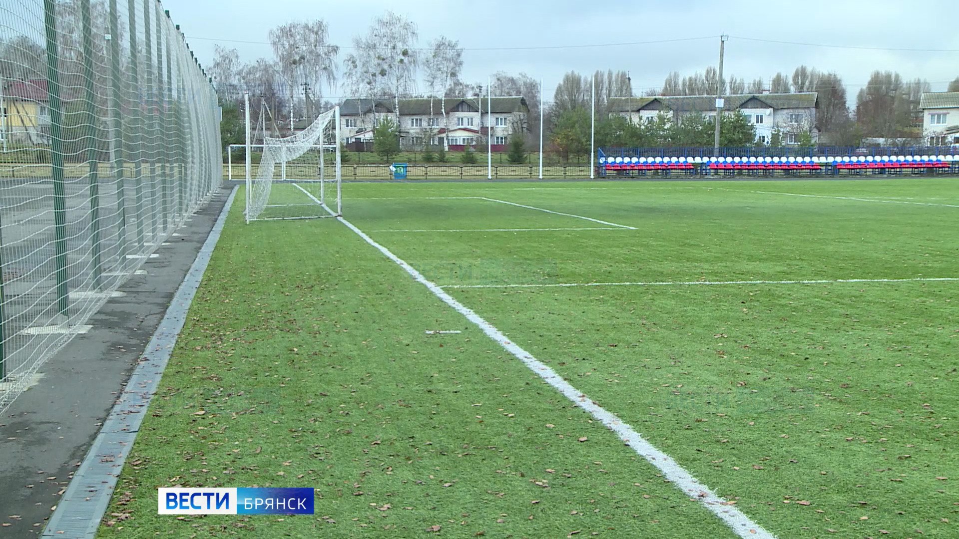 Директору брянской стройфирмы грозит до двух лет колонии за злостный отказ чинить стадион