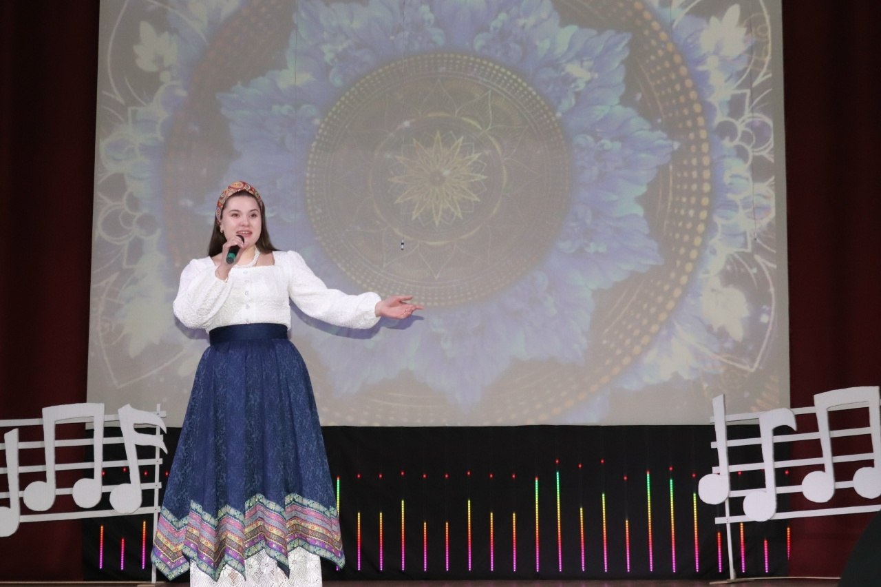 В Трубчевске чествовали работников культуры района В Трубчевске чествовали работников культуры района