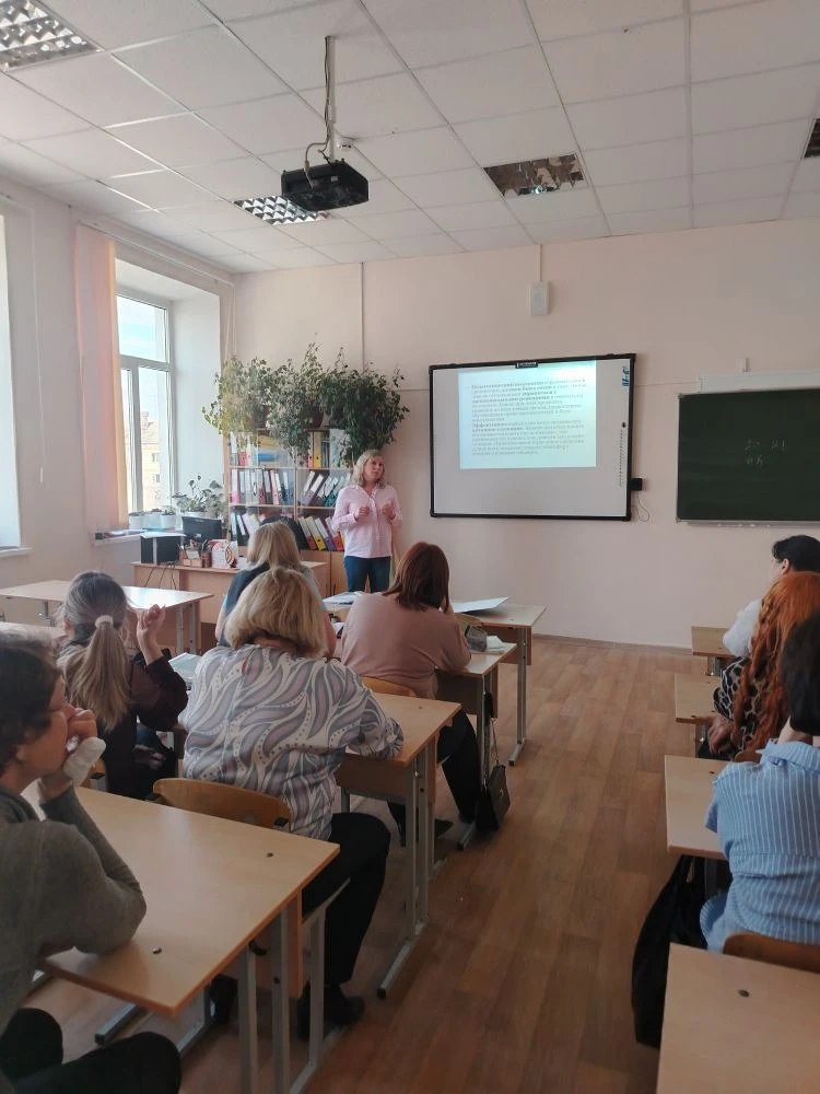 В марте и апреле специалистами Клинцовского городского Центра ППМиСП по ранее составленному графику во всех школах города проводится семинар для педагогов по теме: «Алгоритм сопровождения в образовательных организациях детей... В марте и апреле специалистами Клинцовского городского Центра ППМиСП по ранее составленному графику во всех школах города проводится семинар для педагогов по теме: «Алгоритм сопровождения в образовательных организациях детей...