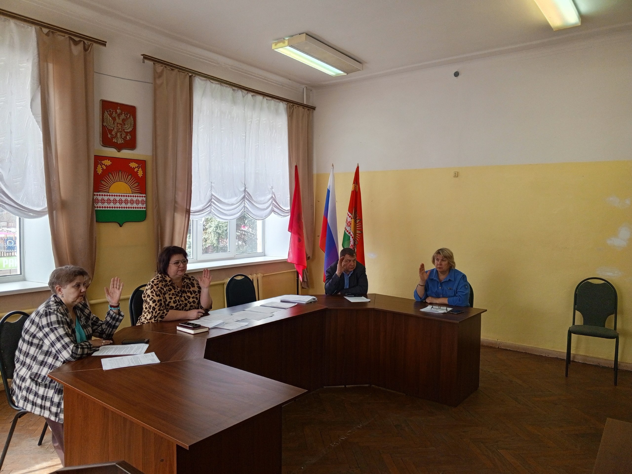 Состоялось заседание районной трехсторонней комиссии по регулированию социально-трудовых отношений Состоялось заседание районной трехсторонней комиссии по регулированию социально-трудовых отношений