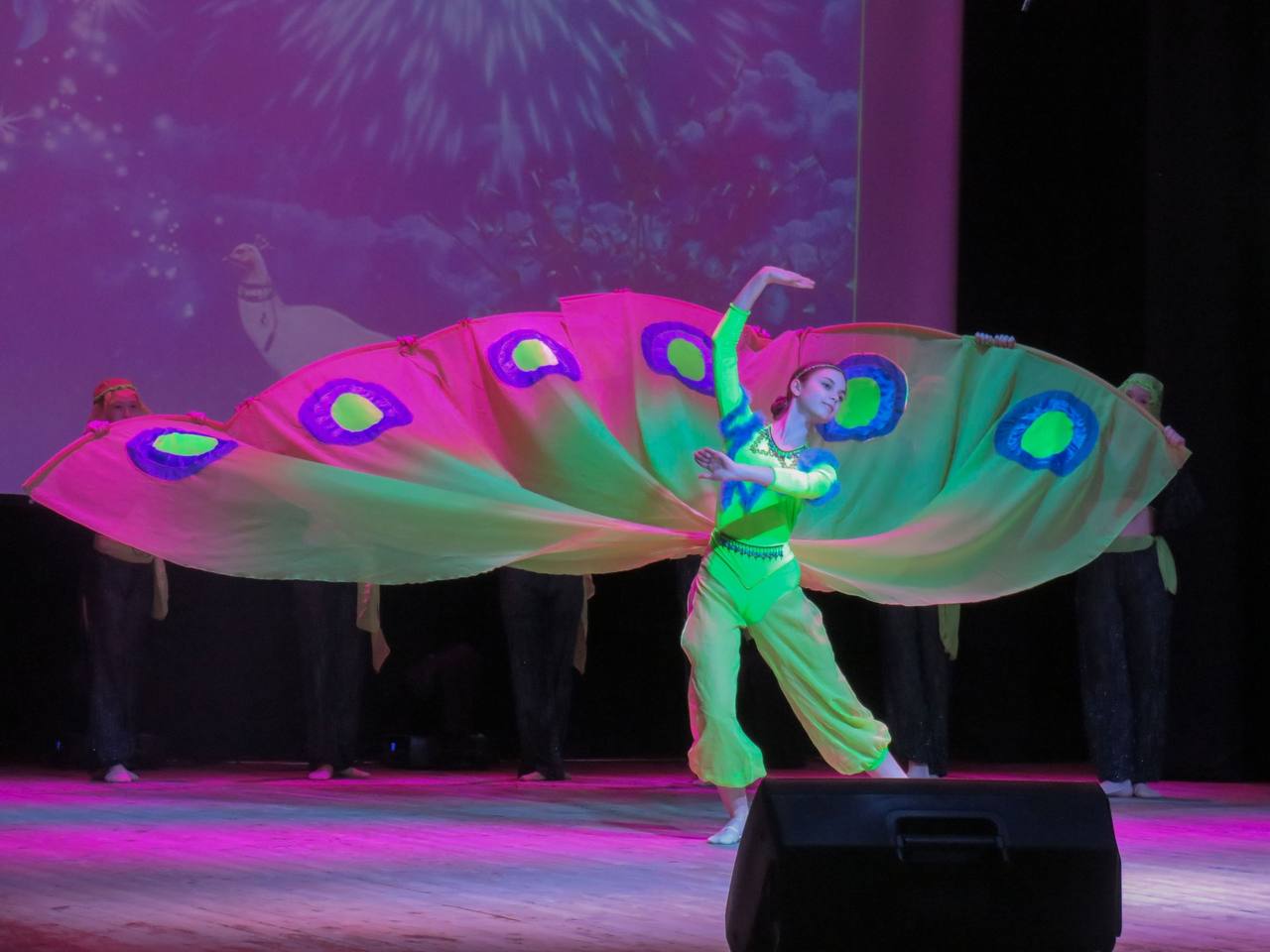 XVI фестиваль детского творчества «Наши песни» прошёл ярко, душевно и незабываемо XVI фестиваль детского творчества «Наши песни» прошёл ярко, душевно и незабываемо