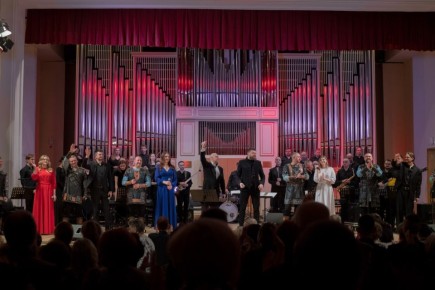 Артисты Брянской областной филармонии выступили с творческим проектом «Моё Отечество» в Ярославле!