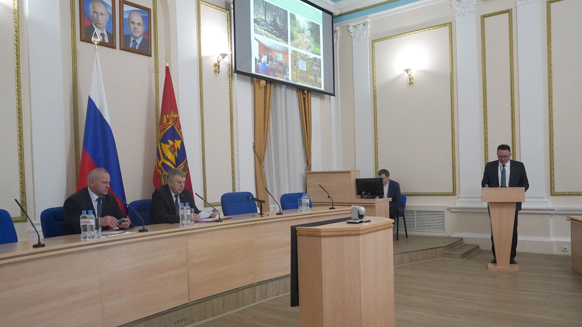 В Брянске обсудили подготовку к пожароопасному сезону в лесах