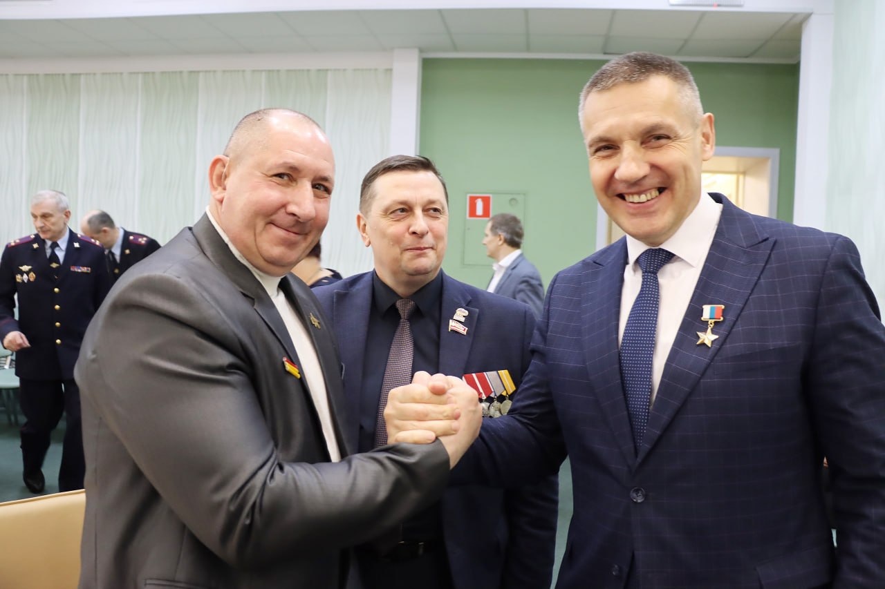 Лучшим лекторам филиала Общероссийской общественно-государственной просветительской организации «Знание» на заседании Наблюдательного совета вручены заслуженные награды! Лучшим лекторам филиала Общероссийской общественно-государственной просветительской организации «Знание» на заседании Наблюдательного совета вручены заслуженные награды!