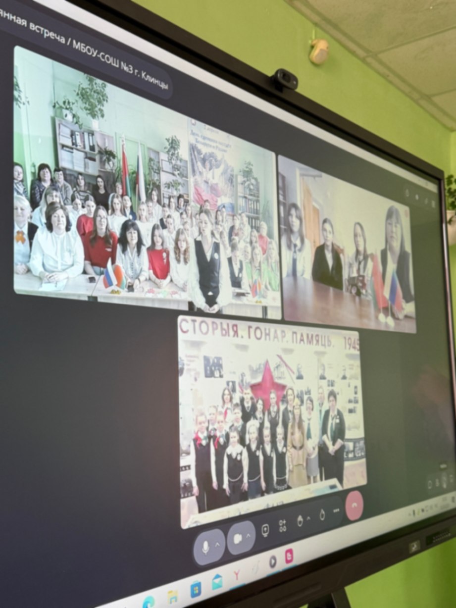 Ежегодно, 2 апреля Беларусь и Россия отмечают День единения народов - дату, символизирующую многолетнее сотрудничество, культурную близость и общие исторические корни Ежегодно, 2 апреля Беларусь и Россия отмечают День единения народов - дату, символизирующую многолетнее сотрудничество, культурную близость и общие исторические корни