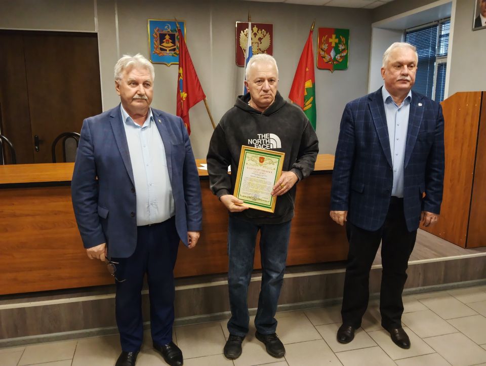 ������������ ������� ��������� � ������������� ���������� ������ �������� � ����������� ���� ������, ����������� �� ������ ����������� �������� �� �������������� ���������������� ���� � �� �������� ������������ �����