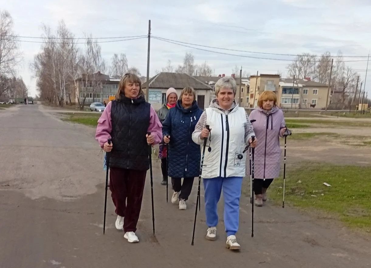 7 апреля в Клинцовском районе прошла Акция "10000 шагов к жизни": Шагаем к здоровью вместе!