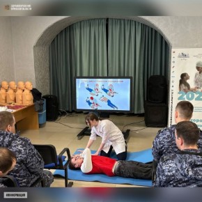 В Брянском медикосоциальном техникуме им. ак. Н.М. Амосова состоялось обучение сотрудников Росгвардии по оказанию первой помощи пострадавшим