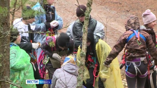 Маршрут выживания и пожарный спорт: в Брянске завершились игры "Юных спасателей"