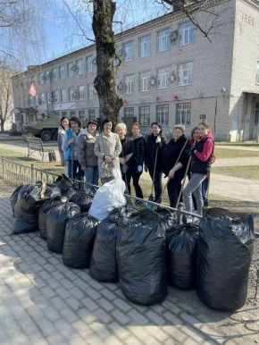 Субботник в преддверии Дня Победы