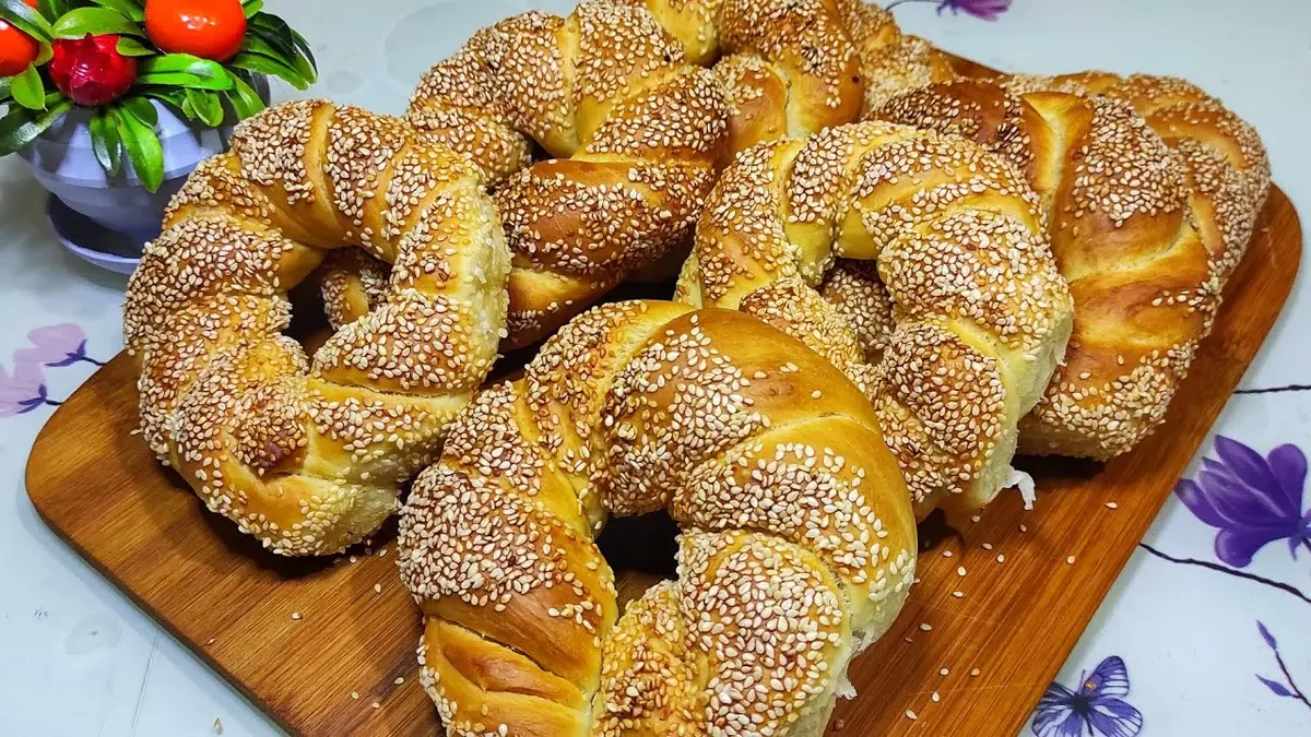 Турецкие бублики симиты — хрустящие и нежные, как в сказке