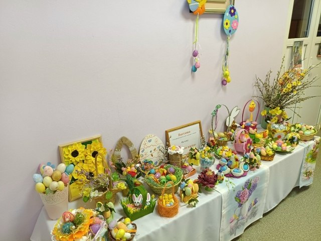 С 1 по 10 апреля в МБДОУ-детский сад №12 «Дюймовочка» прошла выставка поделок, посвящённая светлому празднику Пасхи! С 1 по 10 апреля в МБДОУ-детский сад №12 «Дюймовочка» прошла выставка поделок, посвящённая светлому празднику Пасхи!