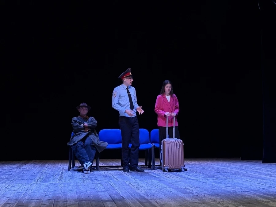 13 апреля 2026 года в зрительном зале МБУК «МКЦД» Дятьковского района состоялось долгожданное событие — открытие XVIII межрегионального фестиваля театрального искусства «Хрустальная маска – 2026», которое собрало множество... 13 апреля 2026 года в зрительном зале МБУК «МКЦД» Дятьковского района состоялось долгожданное событие — открытие XVIII межрегионального фестиваля театрального искусства «Хрустальная маска – 2026», которое собрало множество...