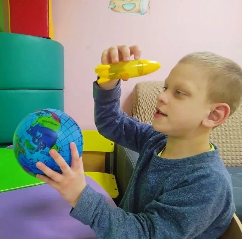 Космическое путешествие прямо в стенах детского дома! Космическое путешествие прямо в стенах детского дома!