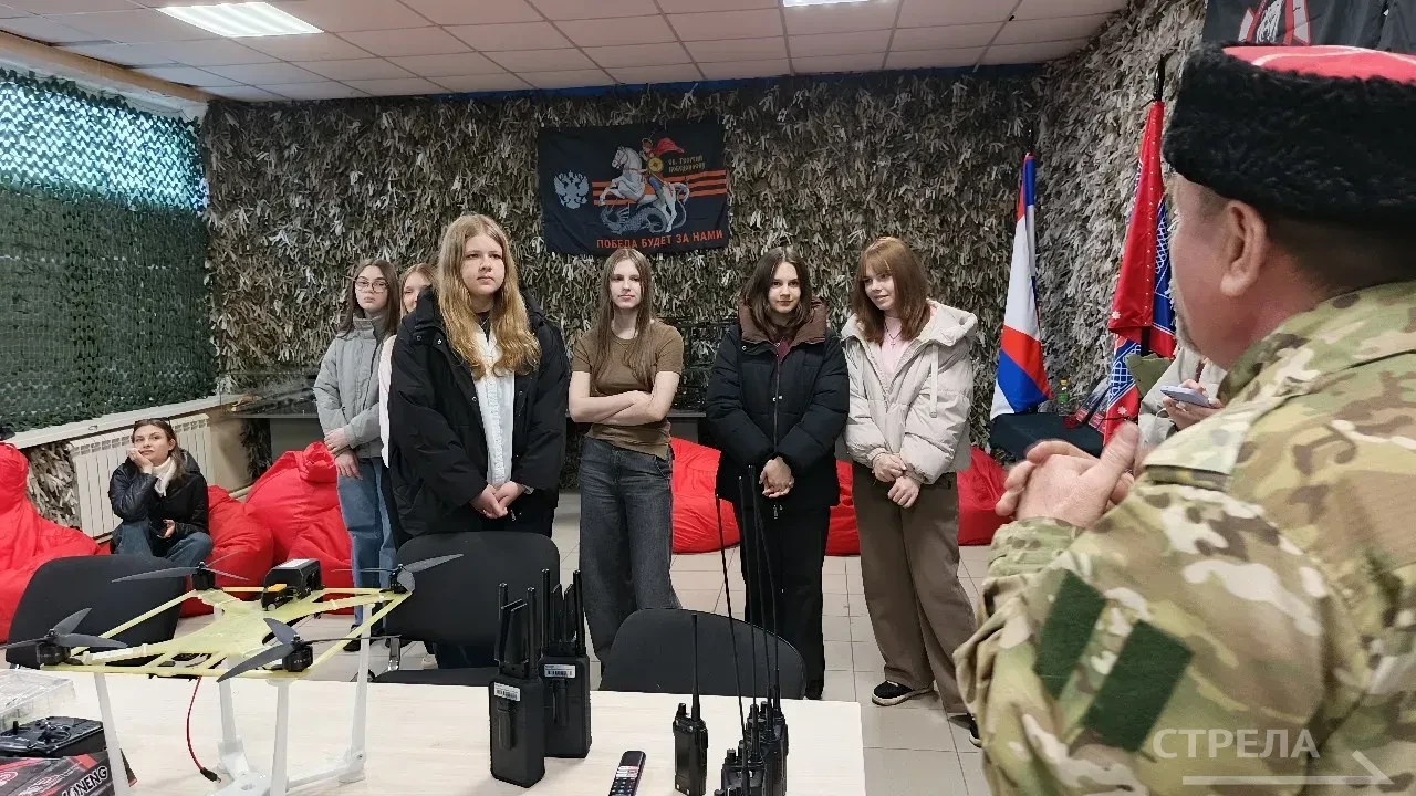 В Брянске сегодня, 15 апреля, прошел очередной этап проекта «Больше, чем путешествие», который реализует региональное Управление молодежной политики для учащихся районов области В Брянске сегодня, 15 апреля, прошел очередной этап проекта «Больше, чем путешествие», который реализует региональное Управление молодежной политики для учащихся районов области