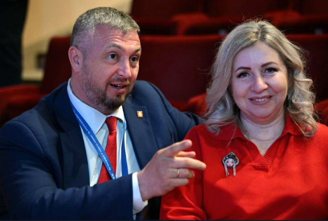 Инна Мухина: Выступила на площадке XXV Всероссийского съезда и поделилась с коллегами и представителями правозащитных ведомств опытом работы по восстановлению родительских прав в судебном порядке Инна Мухина: Выступила на площадке XXV Всероссийского съезда и поделилась с коллегами и представителями правозащитных ведомств опытом работы по восстановлению родительских прав в судебном порядке