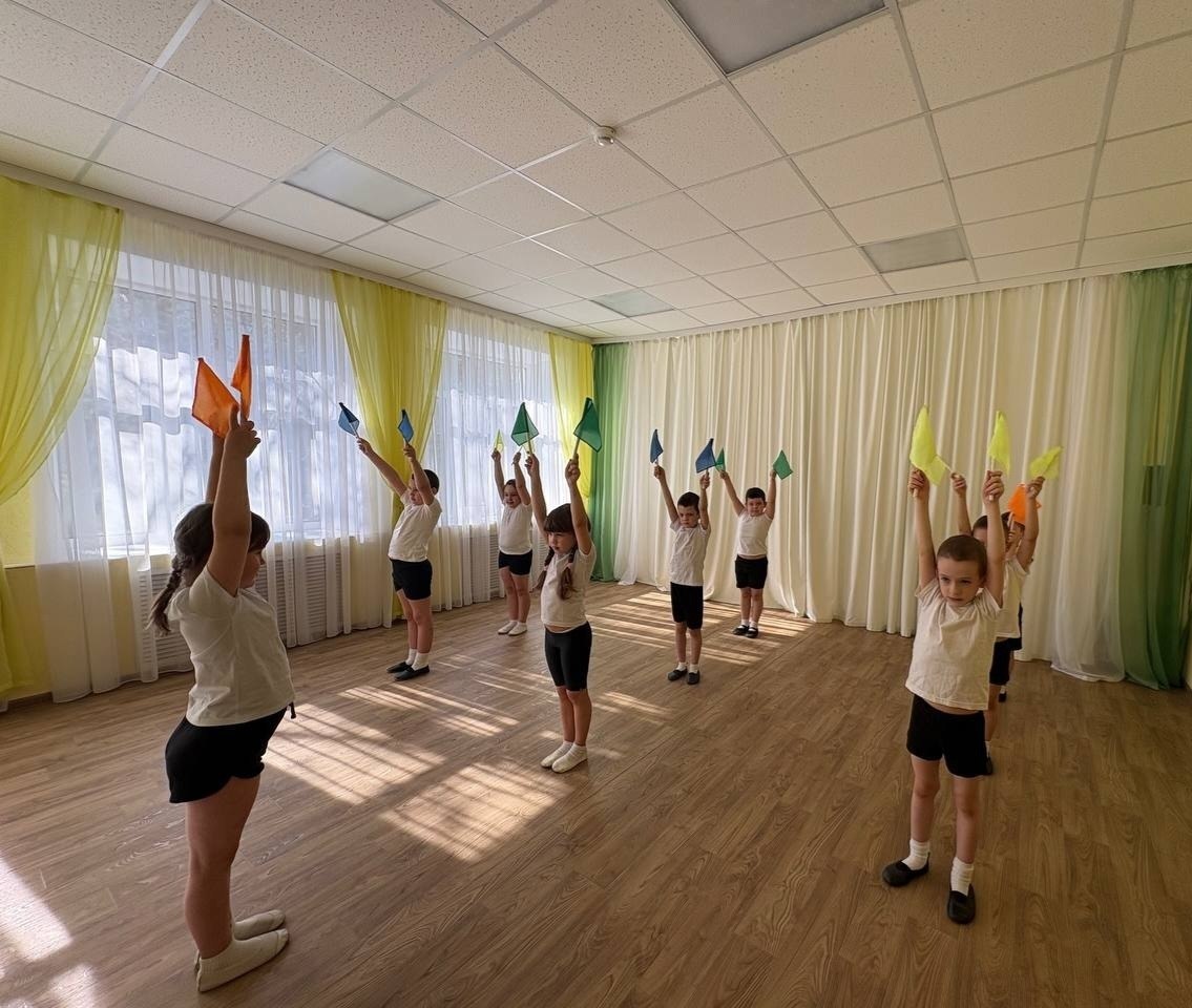 С 6 по 14 апреля 2026 МБДОУ - детский сад присмотра и оздоровления № 32 "Сказка" поддержали Всероссийскую акцию федерального партийного проекта "Мир возможностей" 2026 года - "Правильно быть здоровым" С 6 по 14 апреля 2026 МБДОУ - детский сад присмотра и оздоровления № 32 "Сказка" поддержали Всероссийскую акцию федерального партийного проекта "Мир возможностей" 2026 года - "Правильно быть здоровым"