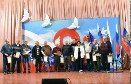 ������ ���������: 40 ��� � �������