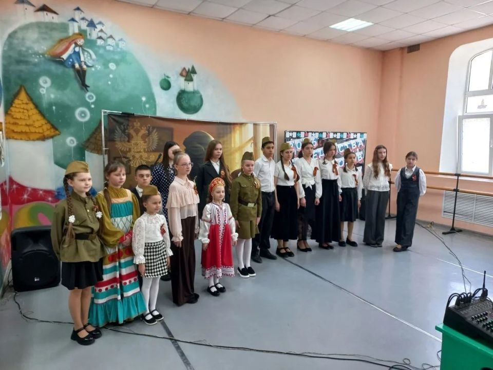 В преддверии Дня Победы в Центре детского творчества стартовал марафон – конкурс «Календарь Победы», в котором приняли участие обучающиеся школ города В преддверии Дня Победы в Центре детского творчества стартовал марафон – конкурс «Календарь Победы», в котором приняли участие обучающиеся школ города