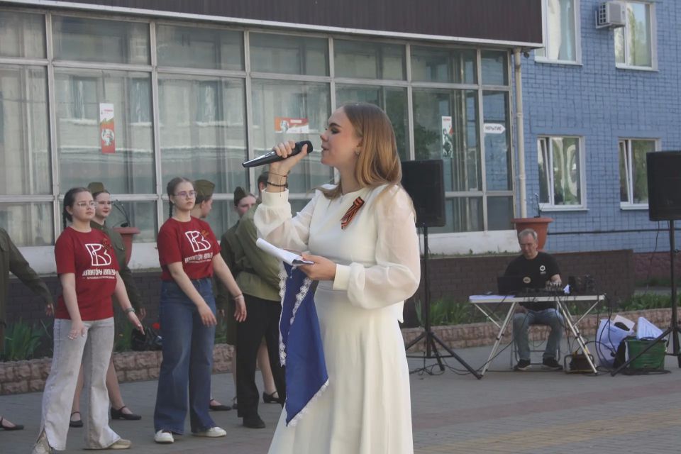 БРЯНСКИЙ ОБЛАСТНОЙ МЕТОДИЧЕСКИЙ ЦЕНТР «НАРОДНОЕ ТВОРЧЕСТВО» И ВОЛОНТЕРЫ КУЛЬТУРЫ БРЯНСКОЙ ОБЛАСТИ ПОЗДРАВИЛИ ВЕТЕРАНА С 81-ОЙ ГОДОВЩИНОЙ ПОБЕДЫ В ВЕЛИКОЙ ОТЕЧЕСТВЕННОЙ ВОЙНЕ 1941-1945 ГОДОВ БРЯНСКИЙ ОБЛАСТНОЙ МЕТОДИЧЕСКИЙ ЦЕНТР «НАРОДНОЕ ТВОРЧЕСТВО» И ВОЛОНТЕРЫ КУЛЬТУРЫ БРЯНСКОЙ ОБЛАСТИ ПОЗДРАВИЛИ ВЕТЕРАНА С 81-ОЙ ГОДОВЩИНОЙ ПОБЕДЫ В ВЕЛИКОЙ ОТЕЧЕСТВЕННОЙ ВОЙНЕ 1941-1945 ГОДОВ