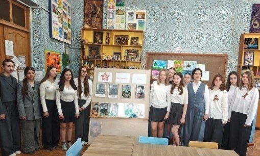 6 мая в рамках муниципального марафона – конкурса «Календарь Победы» в Год единства народов состоялся мастер – класс «Белорусские узоры» для обучающихся школ города