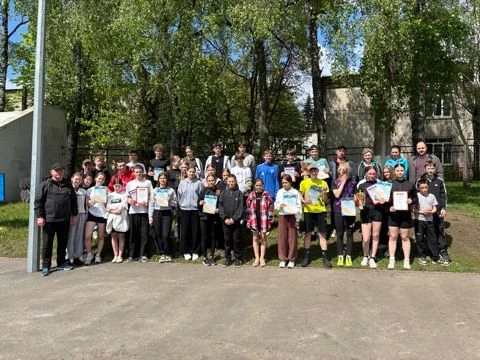В Брасовском районе прошел Фестиваль ГТО среди школьников В Брасовском районе прошел Фестиваль ГТО среди школьников