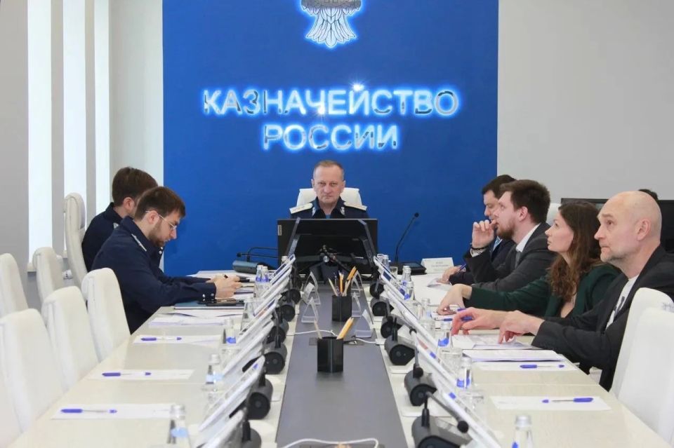Первый заместитель руководителя Казначейства России Эли Исаев в режиме ВКС принял участие в заседании Контрольной комиссии Управления Федерального казначейства по Брянской области Первый заместитель руководителя Казначейства России Эли Исаев в режиме ВКС принял участие в заседании Контрольной комиссии Управления Федерального казначейства по Брянской области