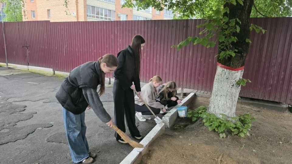Обучающиеся Центра детского творчества приняли участие во Всероссийском субботнике «Зелёная весна» Обучающиеся Центра детского творчества приняли участие во Всероссийском субботнике «Зелёная весна»