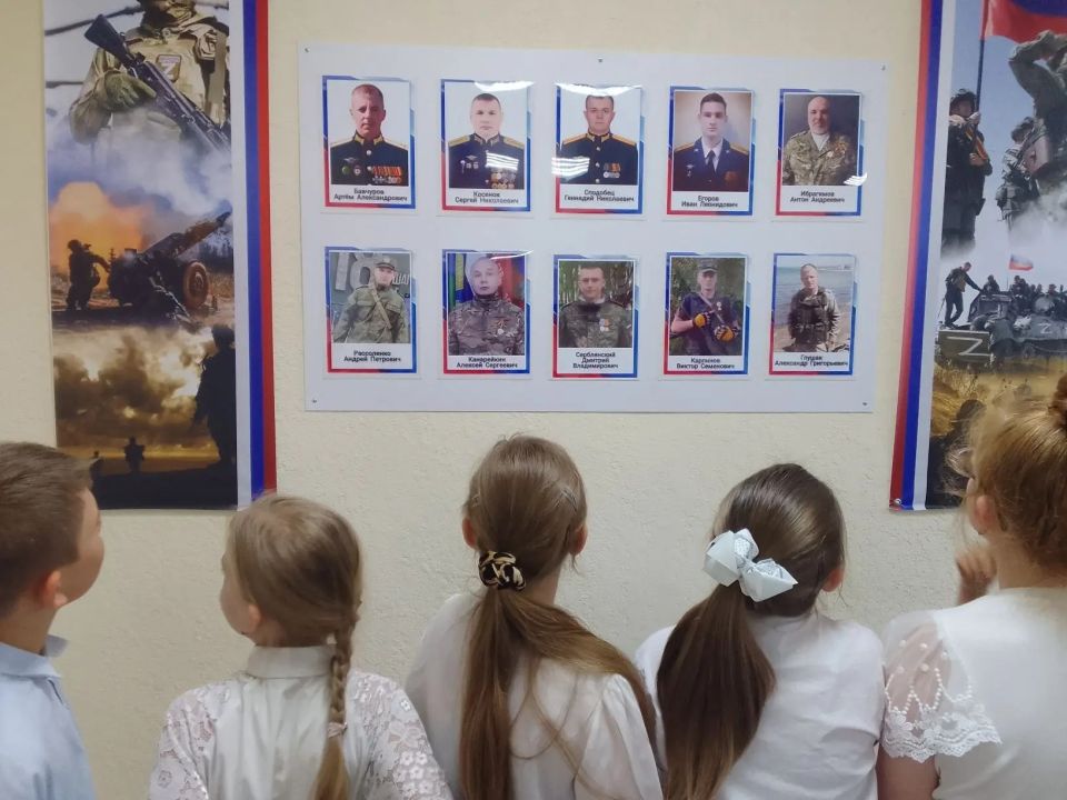 День музеев в МБОУ Прогимназия №1— мир памяти и гордости! День музеев в МБОУ Прогимназия №1— мир памяти и гордости!