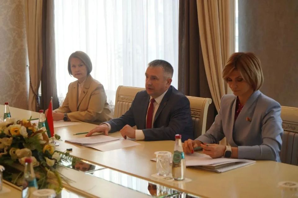 Врио Губернатора Егор Ковальчук встретился с председателем Гомельского облисполкома Иваном Крупко Врио Губернатора Егор Ковальчук встретился с председателем Гомельского облисполкома Иваном Крупко