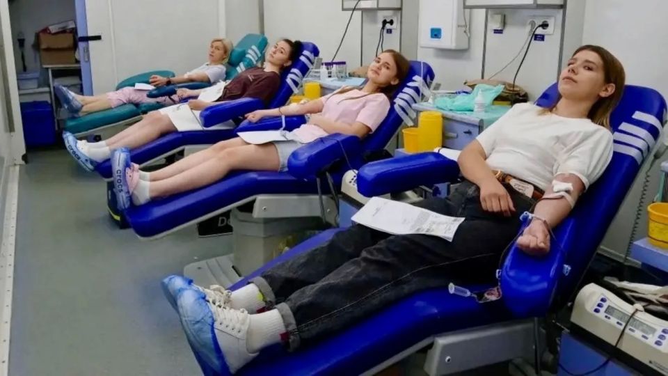 Мобильный комплекс Службы крови пополнил банк Брянщины на 100 доз
