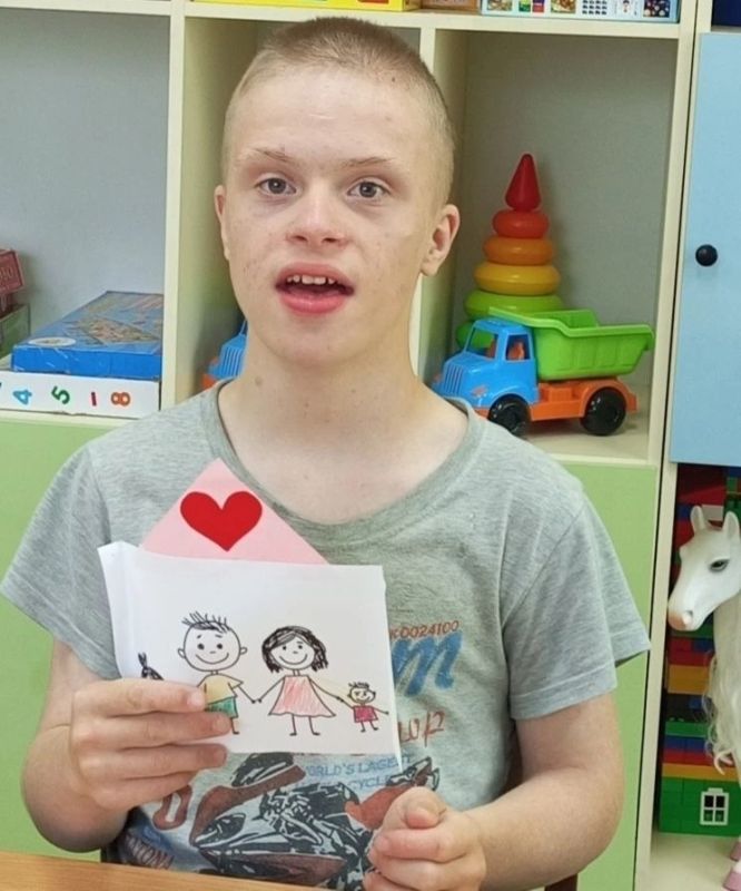 У слова «семья» тысячи оттенков У слова «семья» тысячи оттенков