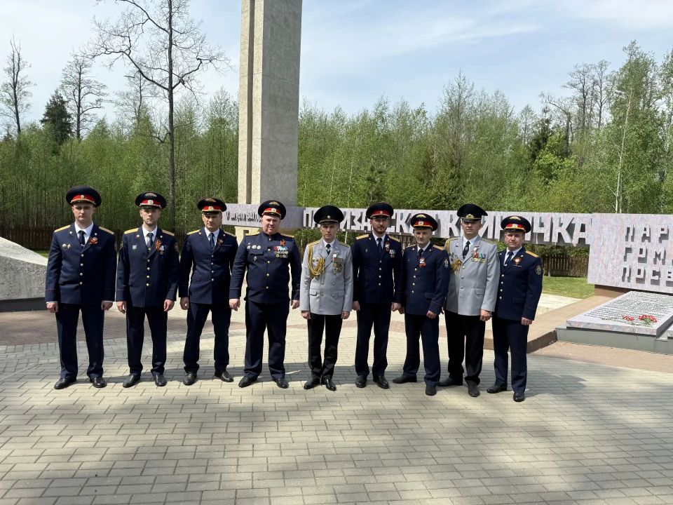 Сотрудники следственного управления СК России по Брянской области приняли участие в памятном спортивном мероприятии в Республике Беларусь Сотрудники следственного управления СК России по Брянской области приняли участие в памятном спортивном мероприятии в Республике Беларусь