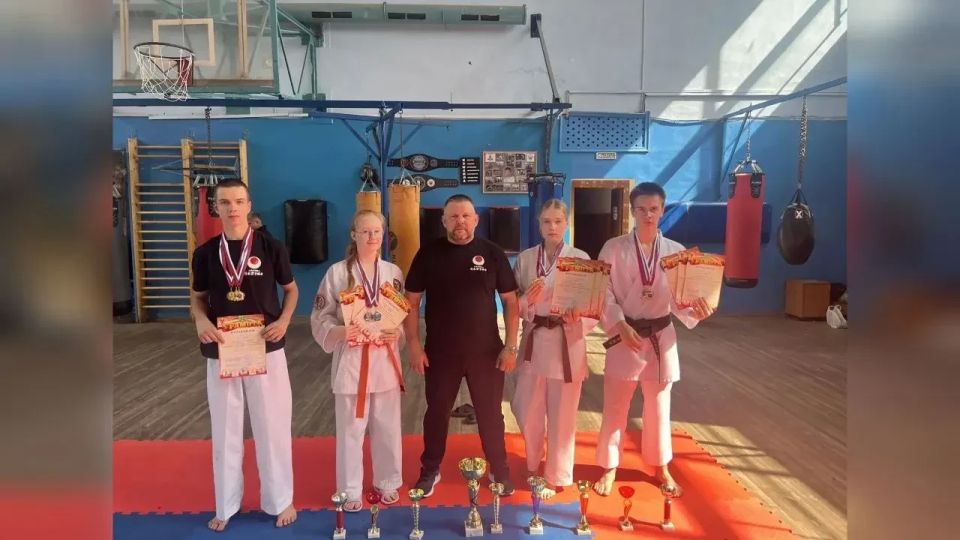 Брянские спортсмены показали свою силу в Мценске