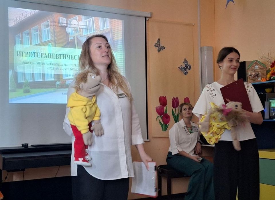 Инна Мухина: Посетила Центр для детей, оставшихся без попечения родителей г.Клинцы, где открыли игротерапевтический кабинет в рамках полученного гранта Фонда поддержки детей, оказавшихся в трудной жизненной ситуации Инна Мухина: Посетила Центр для детей, оставшихся без попечения родителей г.Клинцы, где открыли игротерапевтический кабинет в рамках полученного гранта Фонда поддержки детей, оказавшихся в трудной жизненной ситуации