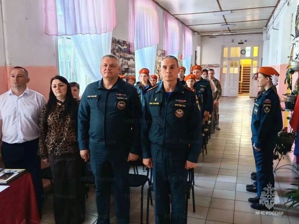 Торжественное завершение учебного года в МБОУ «Вельяминовская школа им. Л.С.Филина» Торжественное завершение учебного года в МБОУ «Вельяминовская школа им. Л.С.Филина»