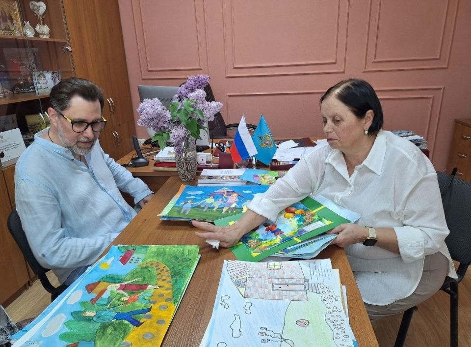 Инна Мухина: Определены победители областного конкурса детского рисунка «Счастливое детство глазами ребенка» Инна Мухина: Определены победители областного конкурса детского рисунка «Счастливое детство глазами ребенка»
