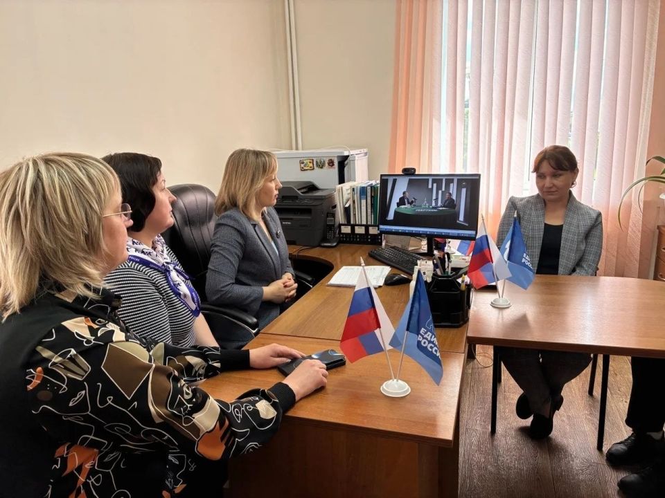 Игорь Шевелёв: Партия обсуждает не только текущие вопросы, но и фундаментальные смыслы Игорь Шевелёв: Партия обсуждает не только текущие вопросы, но и фундаментальные смыслы