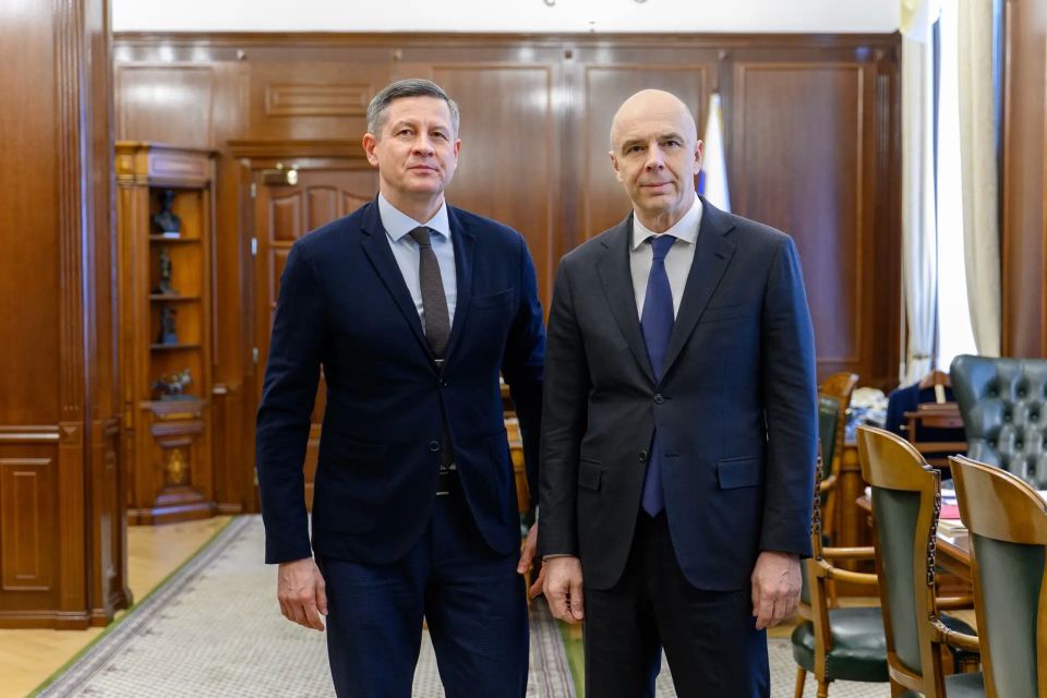 Антон Силуанов провел рабочую встречу с врио губернатора Брянской области