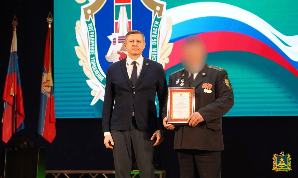 В Брянской области открыт памятник пограничникам всех поколений В Брянской области открыт памятник пограничникам всех поколений