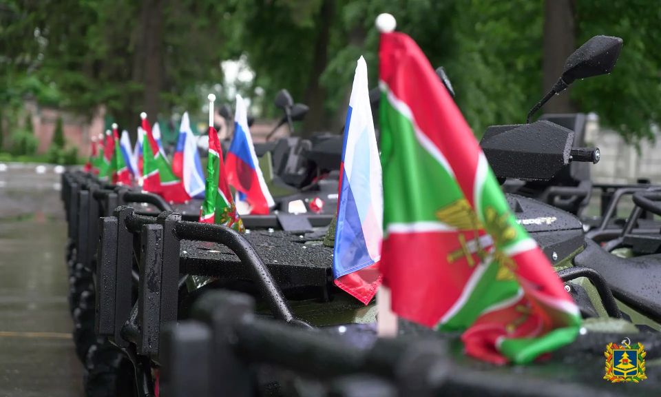 В Брянской области открыт памятник пограничникам всех поколений В Брянской области открыт памятник пограничникам всех поколений