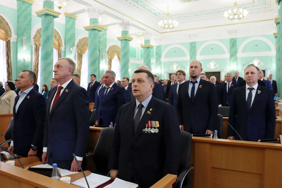 Парламентский день: спикер Валентин Суббот провел очередное заседание Брянской областной Думы! Парламентский день: спикер Валентин Суббот провел очередное заседание Брянской областной Думы!