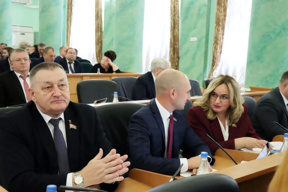 Парламентский день: спикер Валентин Суббот провел очередное заседание Брянской областной Думы! Парламентский день: спикер Валентин Суббот провел очередное заседание Брянской областной Думы!