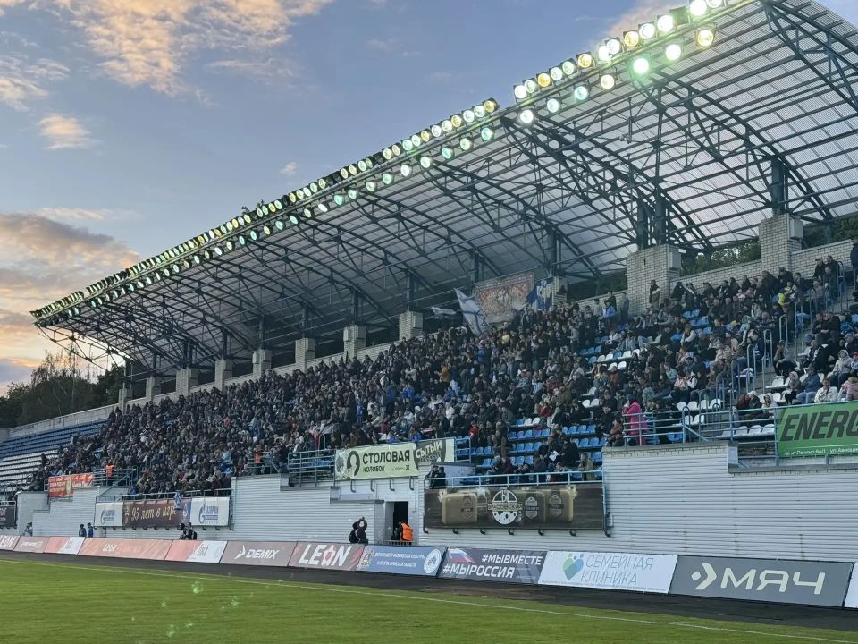 2:0! Поздравляю «Динамо-Брянск» с победой над Владивостоком! Взяли реванш дома, в том числе и благодаря мощнейшей поддержке трибун 2:0! Поздравляю «Динамо-Брянск» с победой над Владивостоком! Взяли реванш дома, в том числе и благодаря мощнейшей поддержке трибун