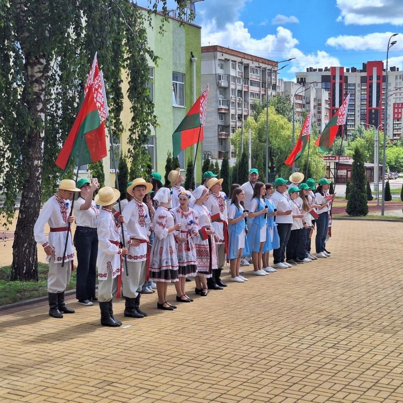 Инна Мухина: Приняла участие в открытии Международного детского фестиваля "Родник славянской дружбы" Инна Мухина: Приняла участие в открытии Международного детского фестиваля "Родник славянской дружбы"